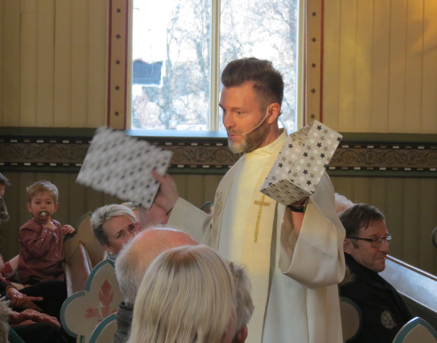 rune viser den tomme pakken